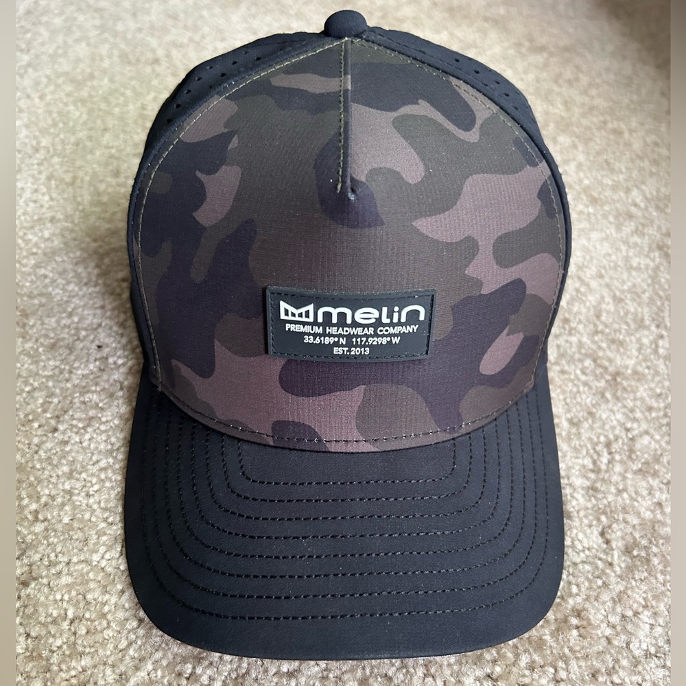 Melin SnapBack hat